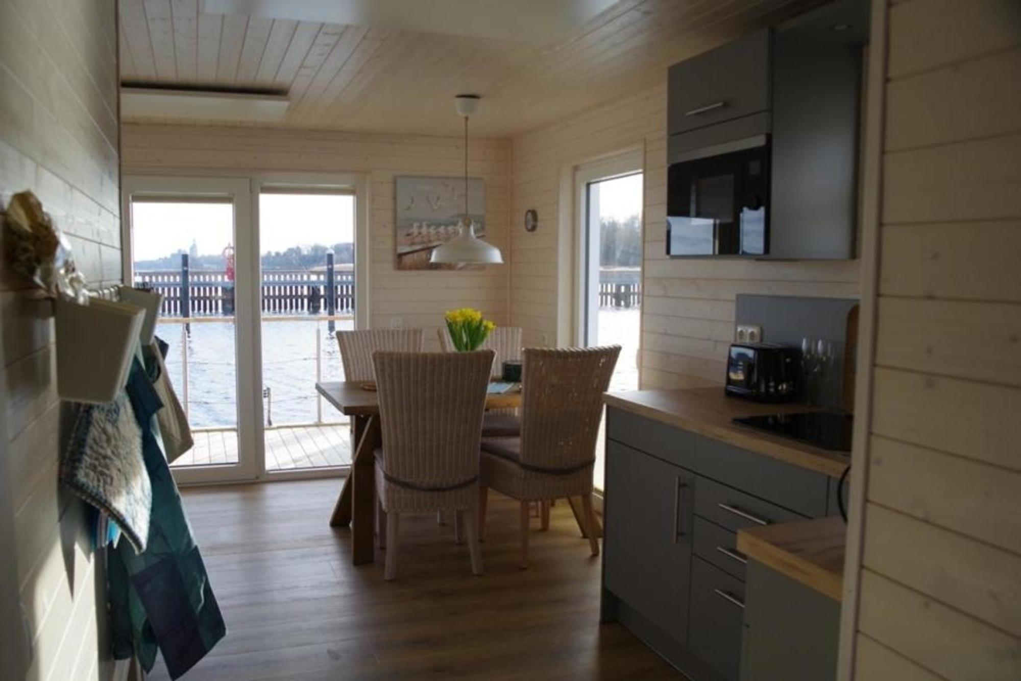 Hausboot Liliput Hotel Stralsund Kültér fotó