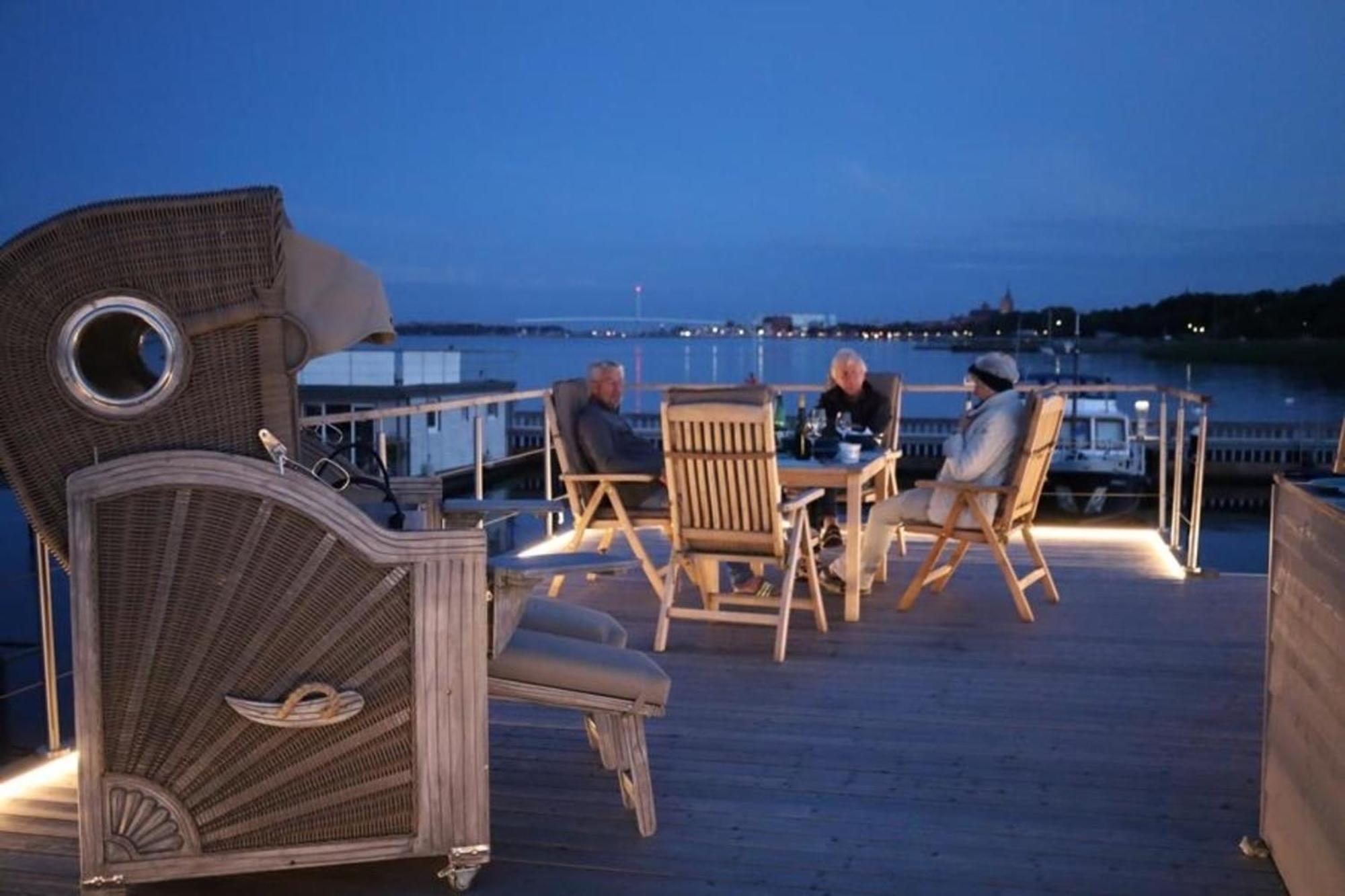 Hausboot Liliput Hotel Stralsund Kültér fotó